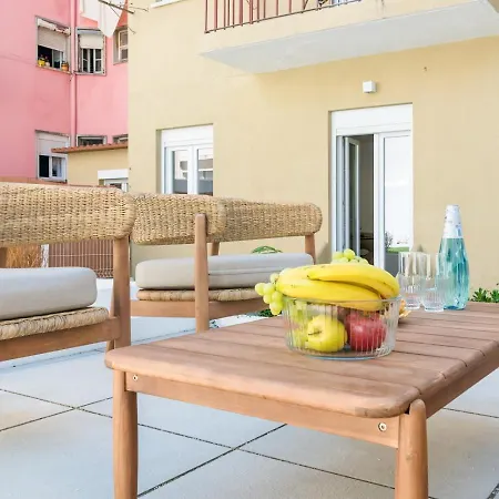Apartment Campo De Ourique Gallery By Gonzalo's Guest