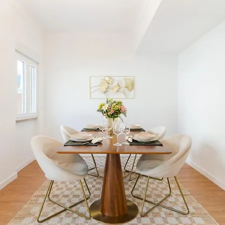 Apartment Campo De Ourique Gallery By Gonzalo's Guest