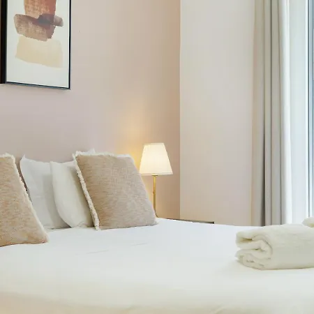 Campo De Ourique Gallery By Gonzalo's Guest Apartment *