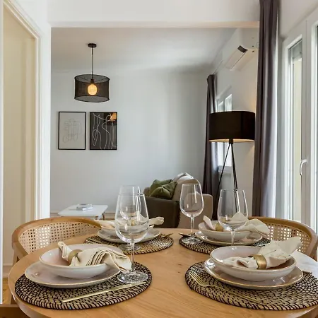 Apartment Campo De Ourique Gallery By Gonzalo's Guest